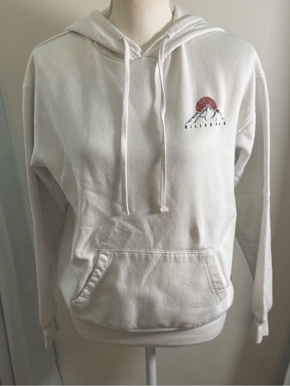 Billabong White Pullover Hoodie with Red Sun & Mountain Logo
